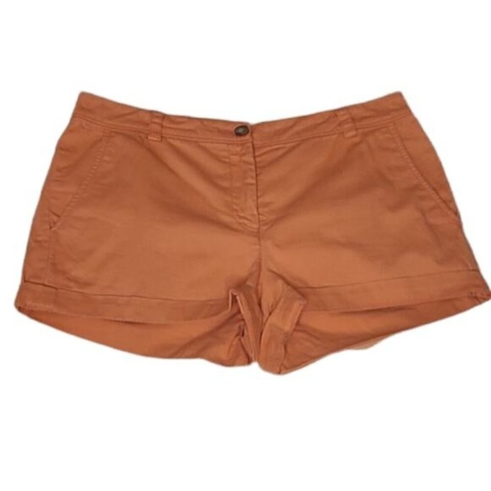 L.L. Bean midrise 2" inseam orange short size 8 EUC